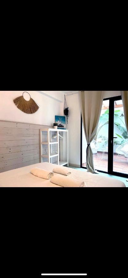 New Cozy Beach Apartment, Wifi فالنسيا المظهر الخارجي الصورة